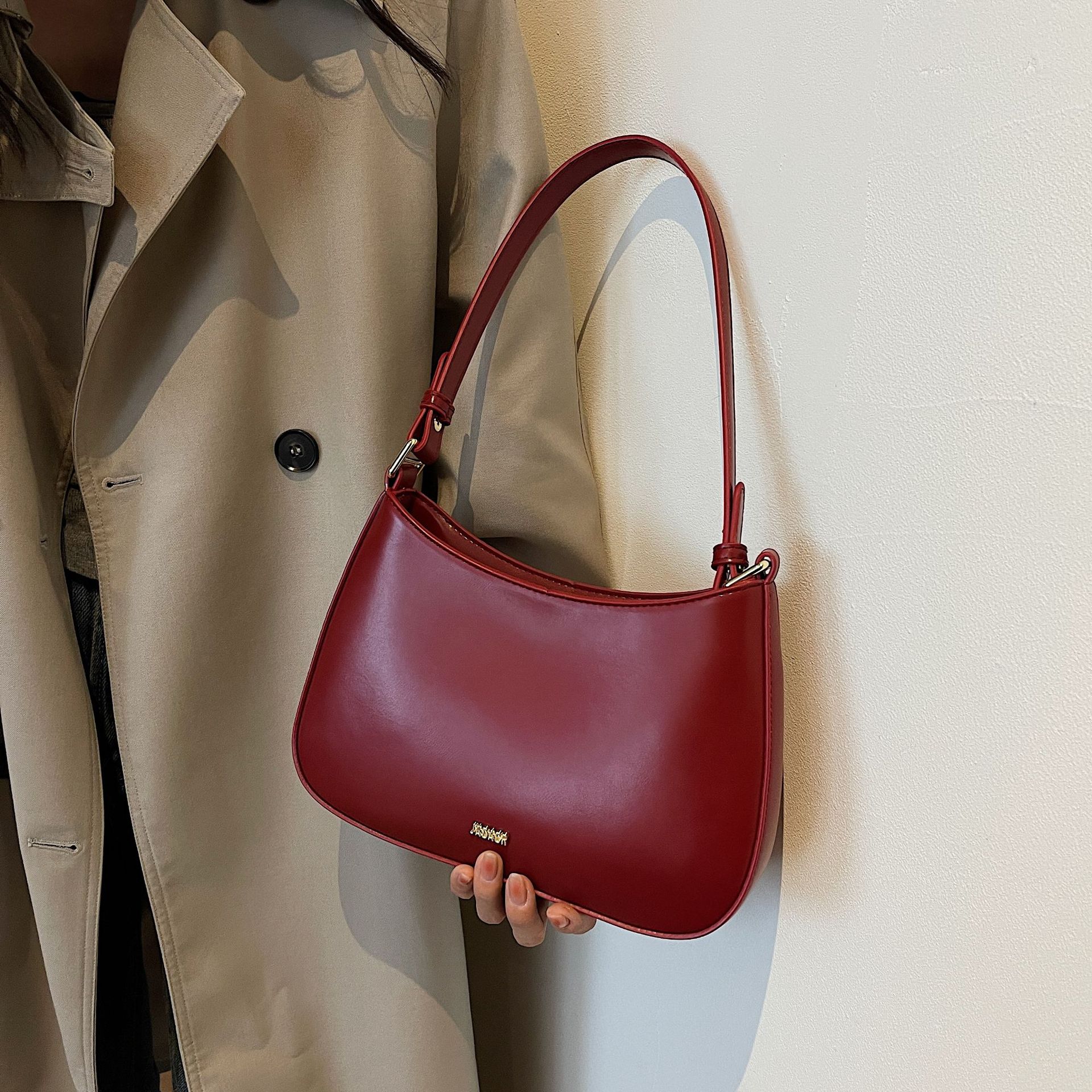 Red Underarm Shoulder Bags for - Interior Design Trends 2026 recensie en prijs