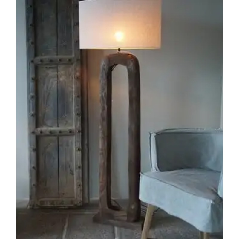 Brown Wooden Floor Lamp Wooden - Interior Design Office Space recensie en prijs