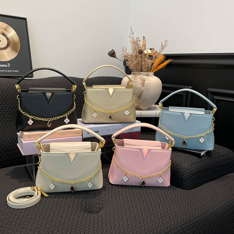 Classic Pu Leather Lady Should - Interior Design Trends 2026 recensie en prijs